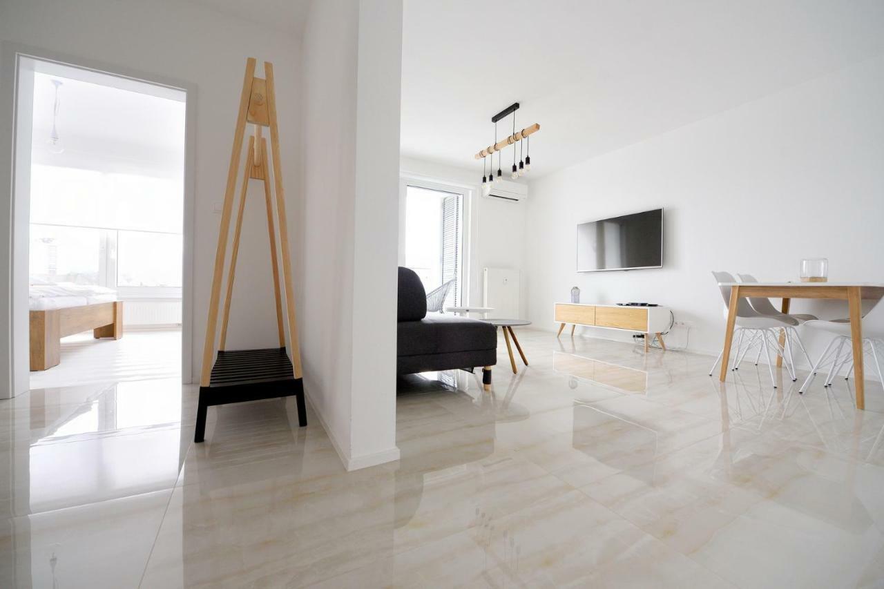 Center Aupark Apartment Piest'any Dış mekan fotoğraf